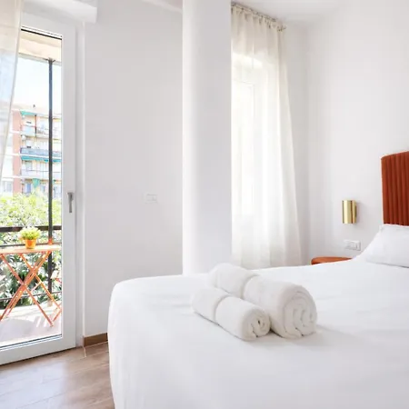 Apartment Maison Hermes Milan