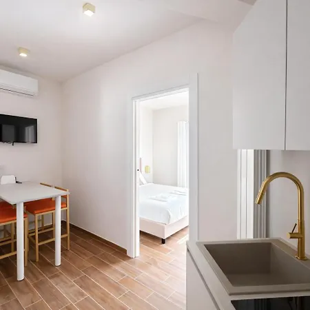 Maison Hermes * Milan